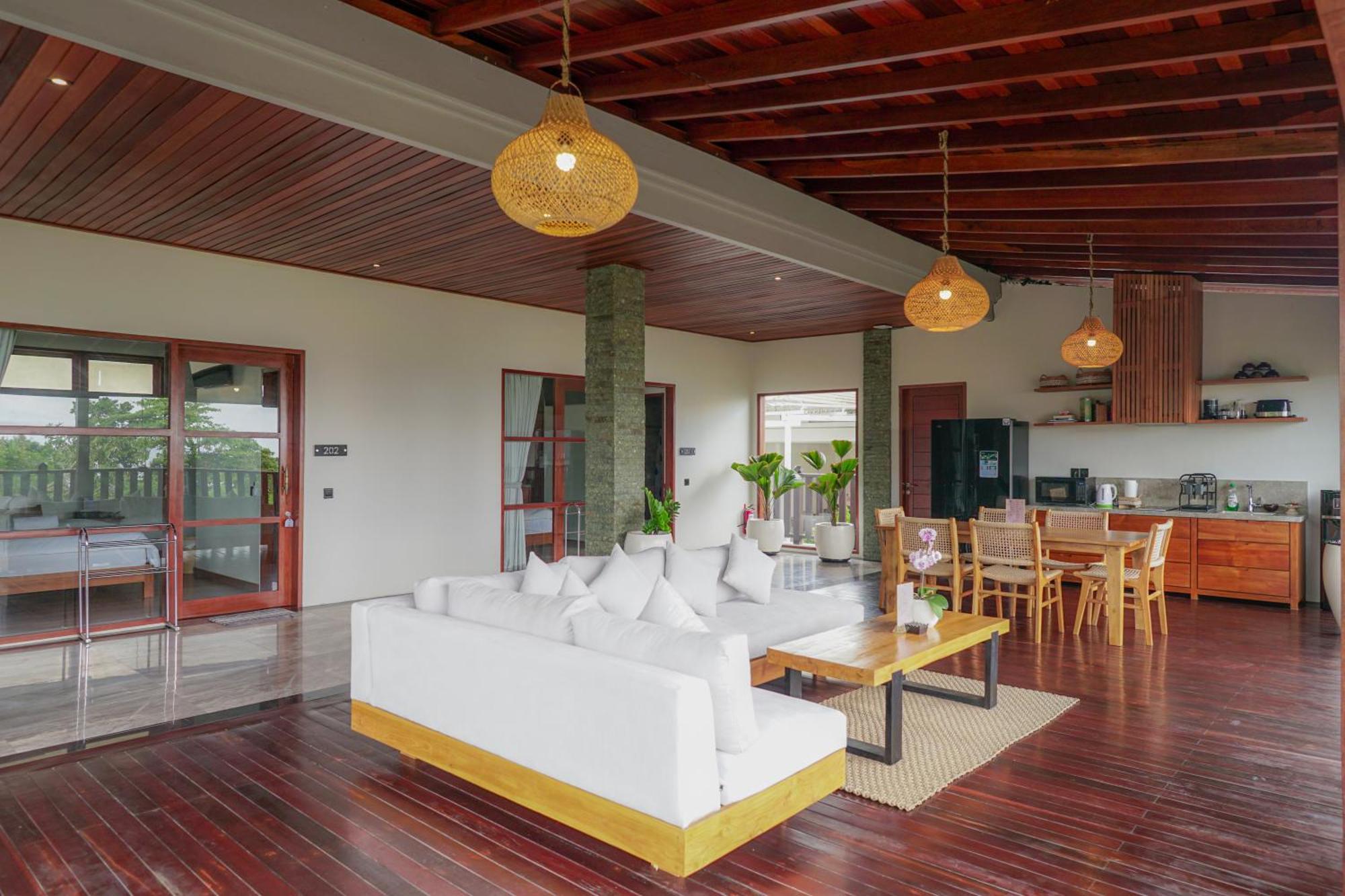 Tropical House Bali Couette-café *