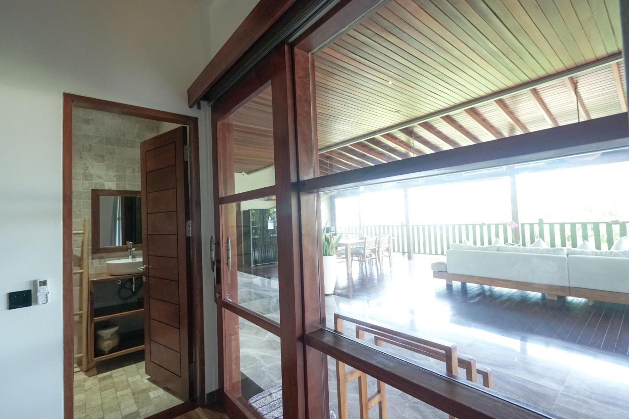 Tropical House Bali Couette-café